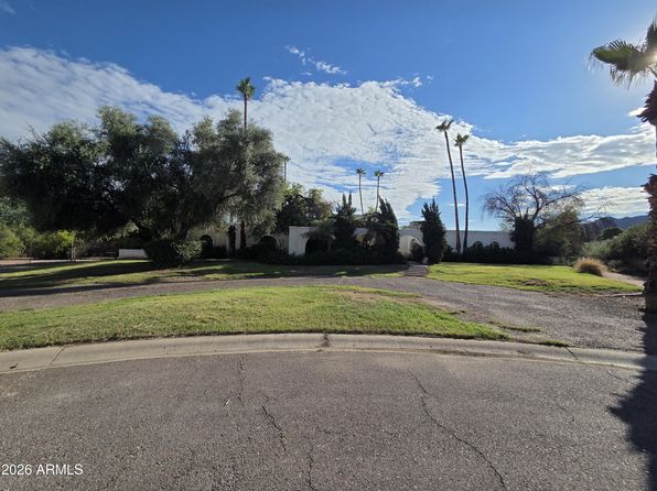 5425 E Via Los Caballos