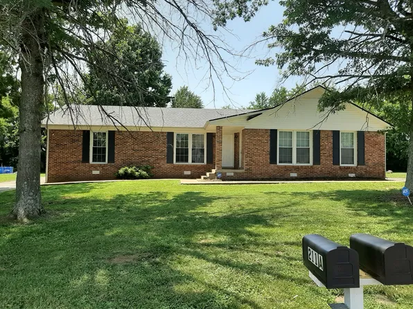 211 Hunter Dr, Columbia, TN 38401