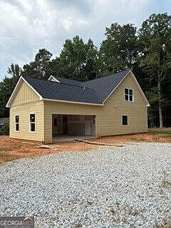 3rd image of 871 Honey Creek Rd