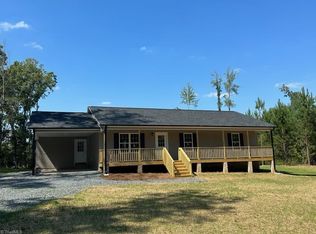 5056 Tabernacle School Rd, Asheboro, NC 27205