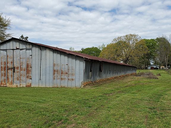 4th image of 1135 Burger Rd