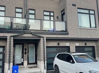 2550 Castlegate Cross #214, Pickering, ON L1X0G4