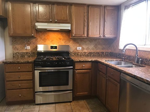 4th image of 7855 N Caldwell Ave Unit 311