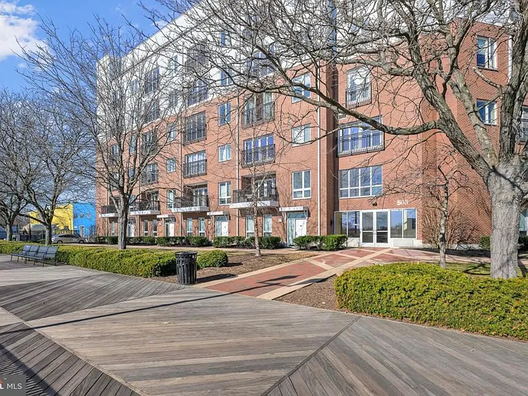 530 Harlan Blvd #410 — Photo 2