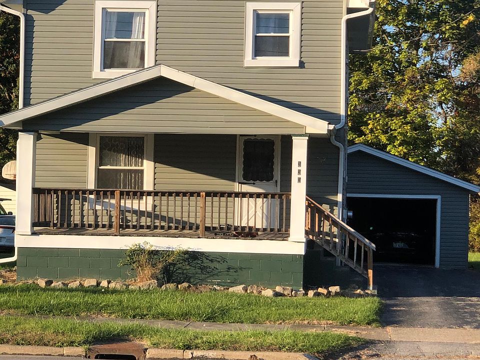2nd image of 330 Elizabeth St