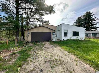 4165 Wieman Rd, Beaverton, MI 48612