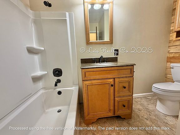 5th image of 1463 Skylark Dr