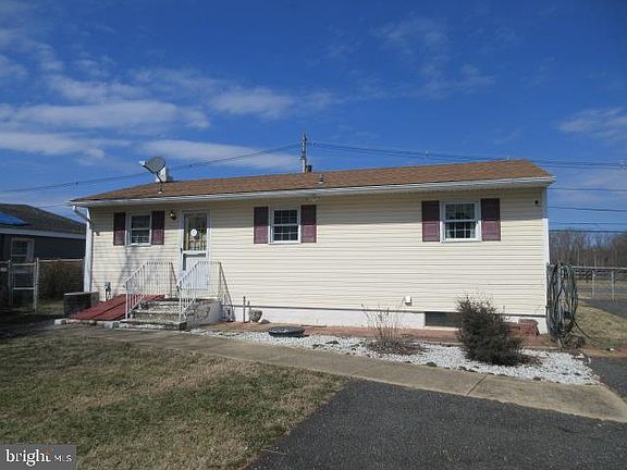 5th image of 344 Cayots Corner Rd