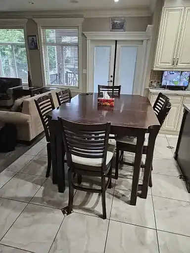 5 bed, 4.0 bath, 2900 sqft, $4,250 — Photo 4