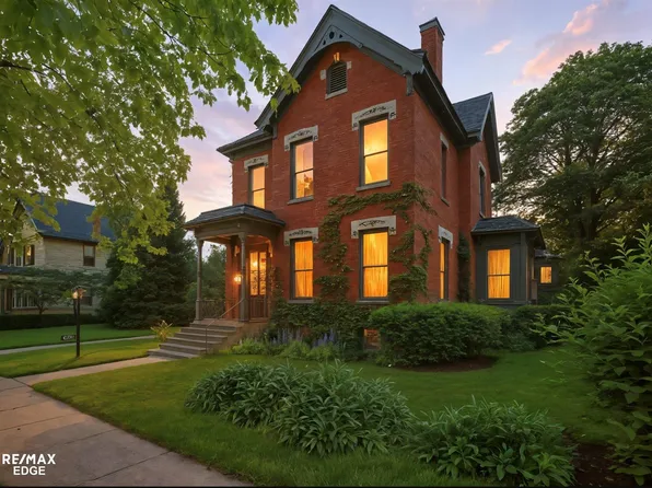 616 S Warren Ave, Saginaw, MI 48607