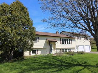 557 East Rd, Milton, VT 05468