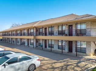 923 W Sycamore St #19, Denton, TX 76201