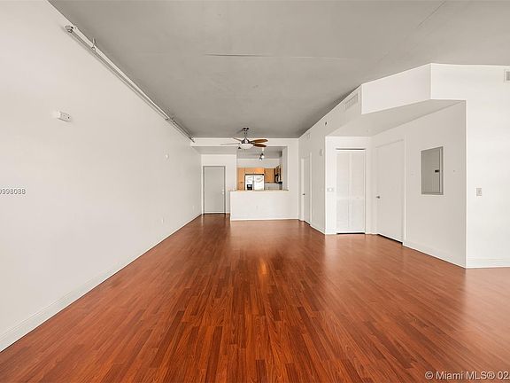 4th image of 3180 SW 22nd Ter #Penthouse 207