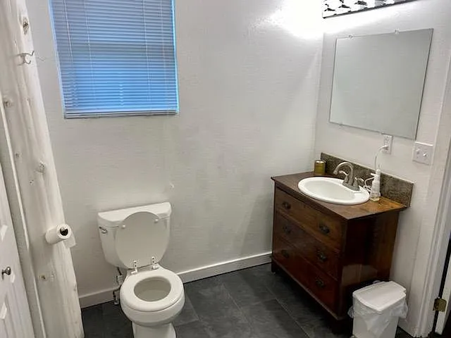 McFarland Dr — Photo 31