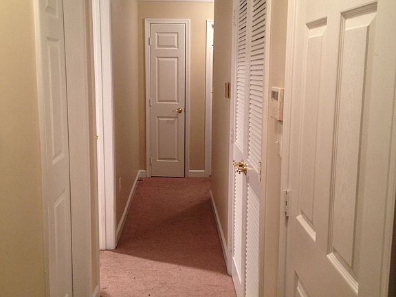 3rd image of 627 Admiral Dr Unit 202