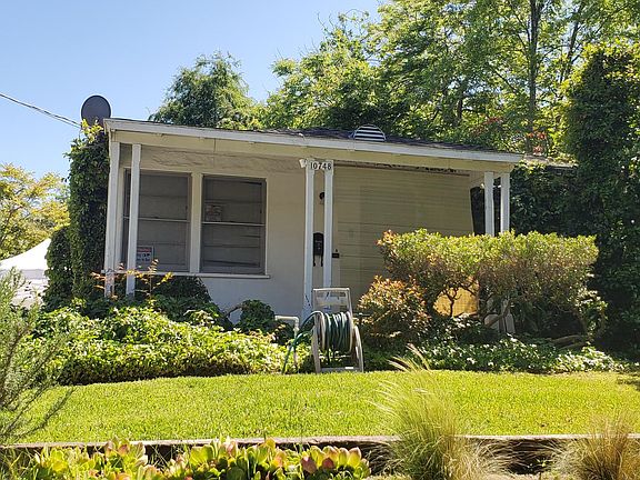 3rd image of 10748 Kling St