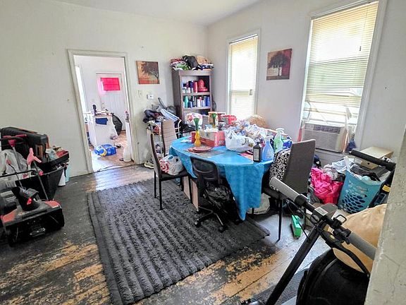 3rd image of 2618 N 17th STREET