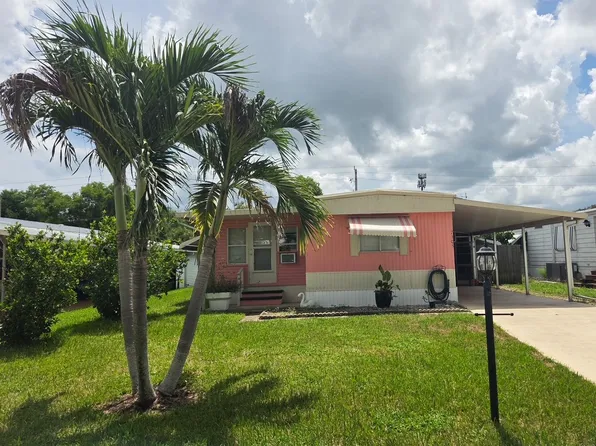 7305 SE Redbird Cir, Hobe Sound, FL 33455