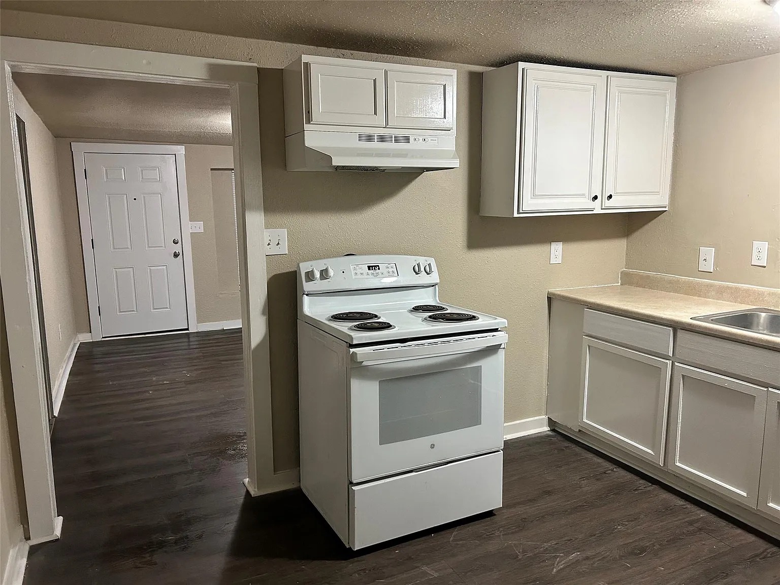 2 bed, 1.0 bath, 760 sqft, $1,000 — Photo 4