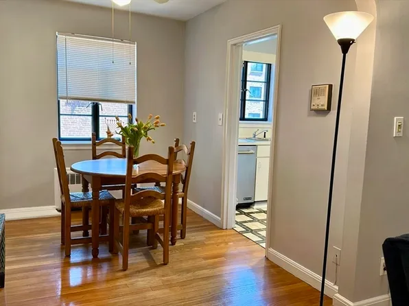 75 Strathmore Rd APT 6, Brighton, MA 02135