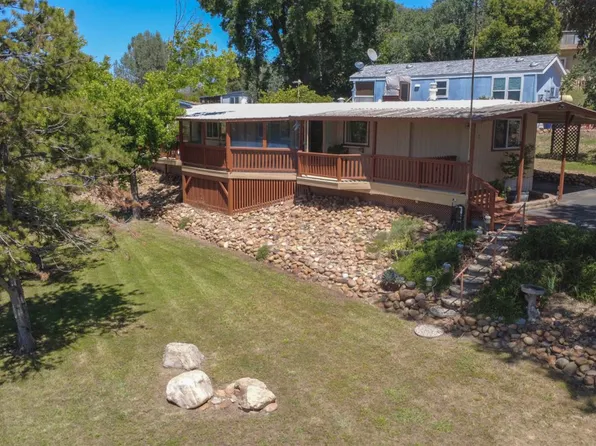 11700 Wade Ln #1, Valley Springs, CA 95252