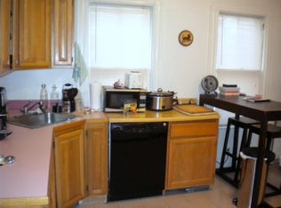 27 Gold Star Rd #1, Cambridge, MA 02140