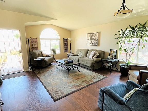 4th image of 3302 Hollowtree Dr