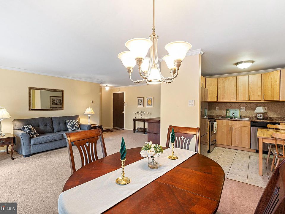 1st image of 501 N Providence Rd APT 319