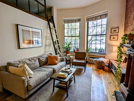 Rented by Guidance Realty Corp. | media 3