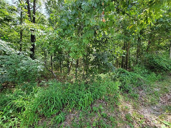3rd image of Kinross Dr #19 & 20