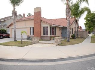 1011 Moore Ave, Santa Ana, CA 92707