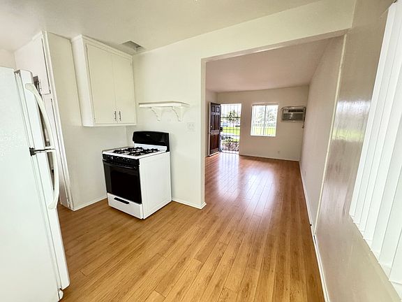 2nd image of 1344 N Whitnall Hwy #1