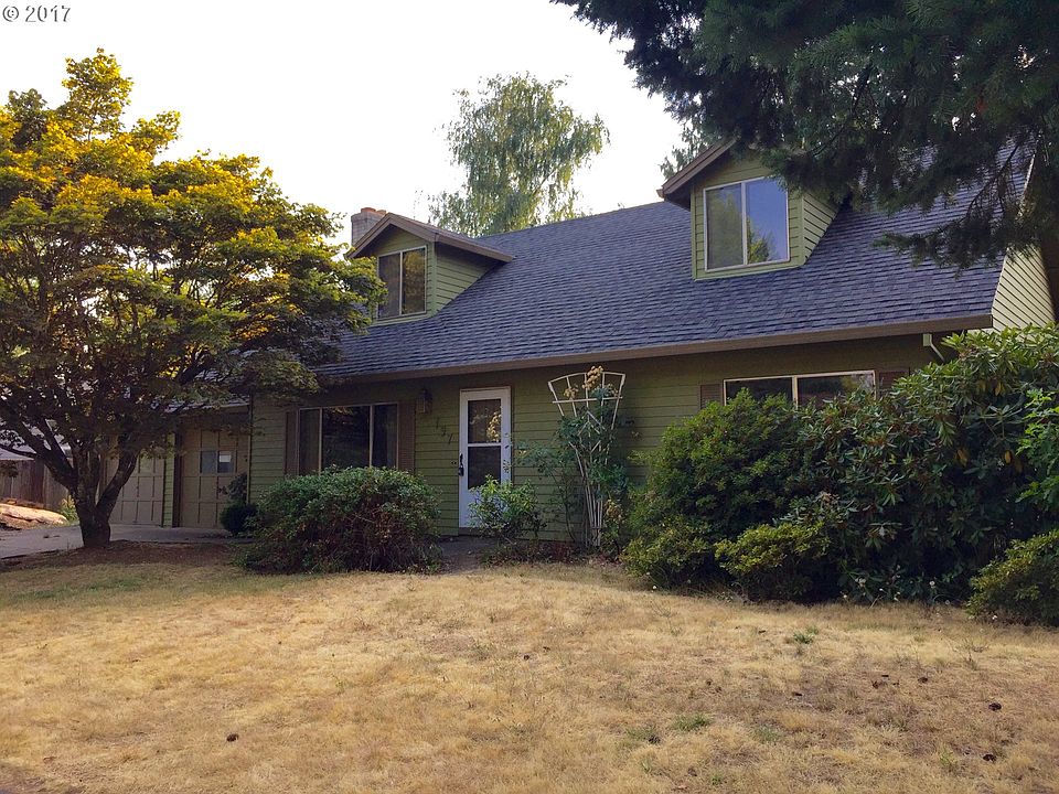 1st image of 197 NE 20th Dr