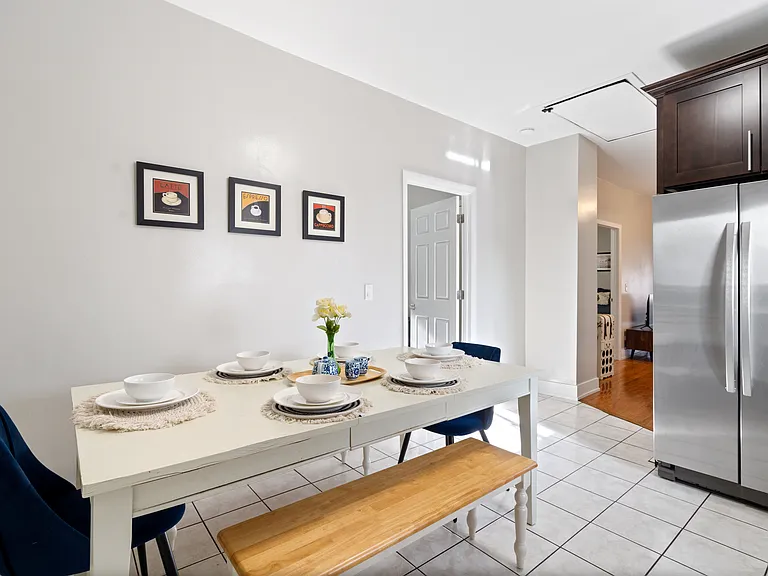 2345 W 21st St #2 — Photo 5