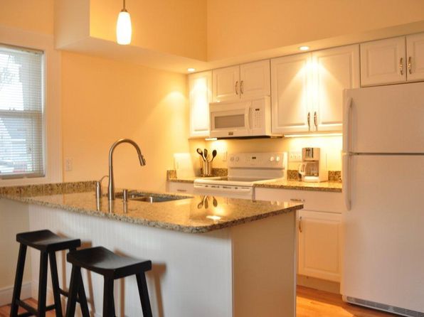 161 Pearl St #1