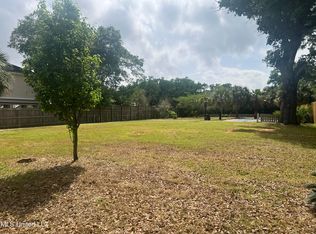 121 Terrace Ave, Pass Christian, MS 39571