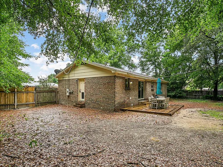 4572 Kelly Ln — Photo 18