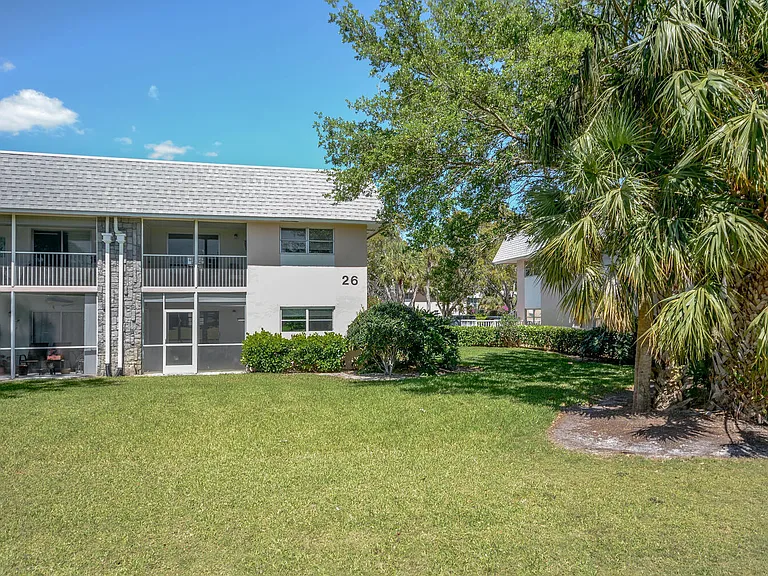 18081 SE Country Club Dr #26-256 — Photo 20