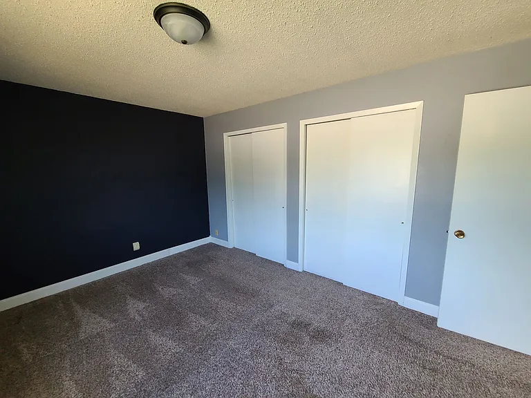 4932 Dubois Dr — Photo 5