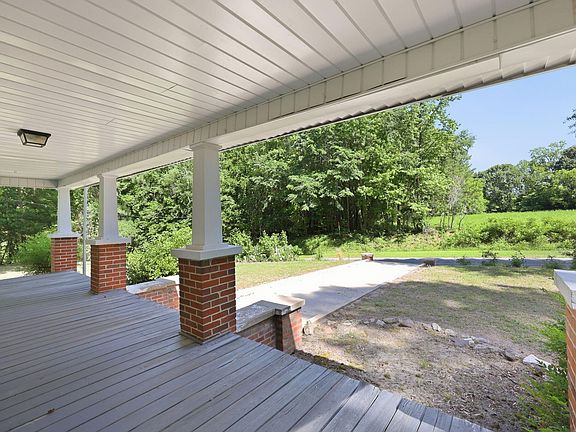 20th image of 439 Lake View Rd