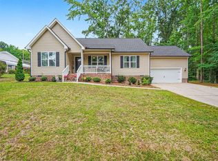 212 Tanglewood Dr, Louisburg, NC 27549