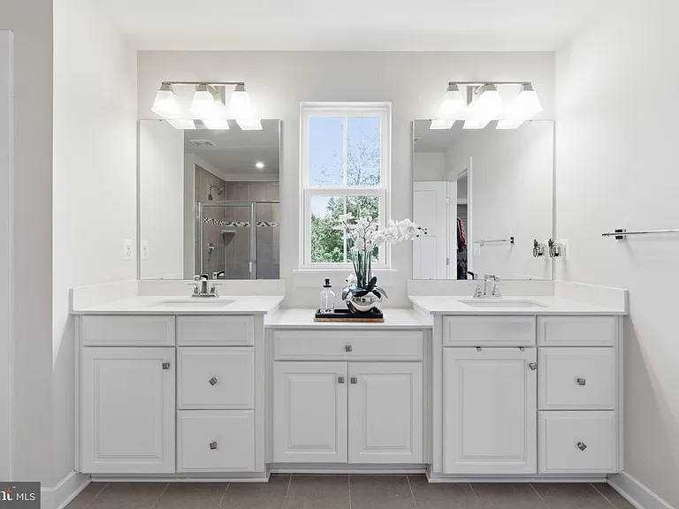 9202 Wood Creek Cir — Photo 26