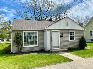 389 Maple Ave, Holland, MI
