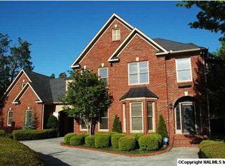 3305 Forest Glen Dr SW, Decatur, AL 35603