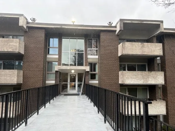 3302 Charlemagne Cir, Pittsburgh, PA 15237