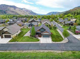 122 Estancia Loop, Durango, CO 81301