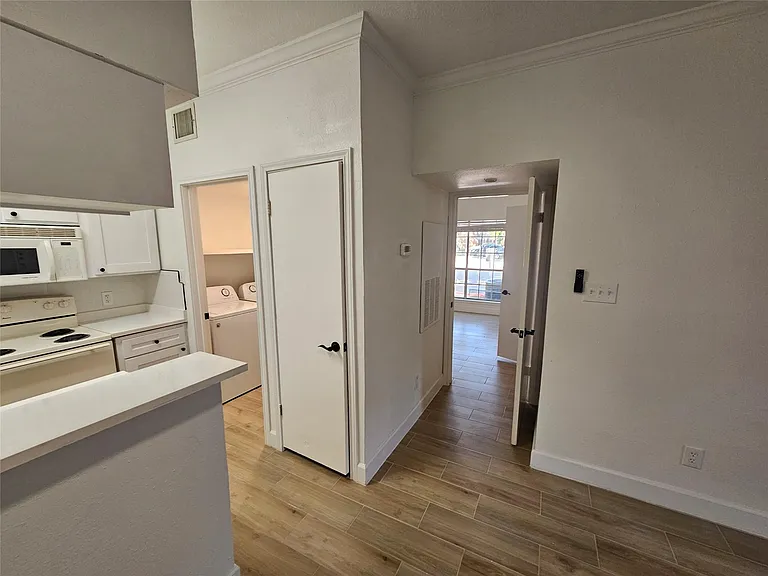 2626 Holly Hall St #601 — Photo 4