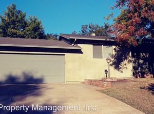 3415 Scenic Dr, Redding, CA 96001