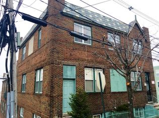 1200 7th St APT 4, North Bergen, NJ 07047