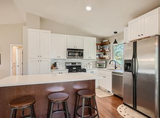 12320 Allen Dr, Burnsville, MN 55337